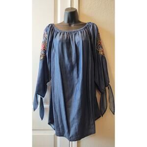 Avani del Amour women dress embroidered sleeves size medium